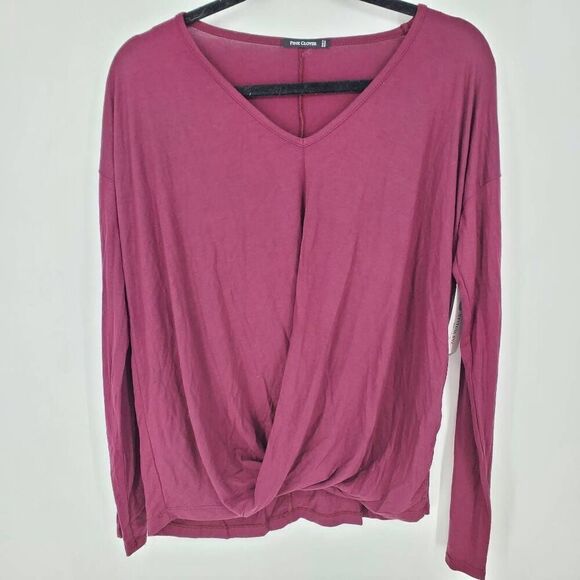 Pink Clover Women's NWT red criss cross front long sleeve shirt Size Medium - Picture 1 of 4